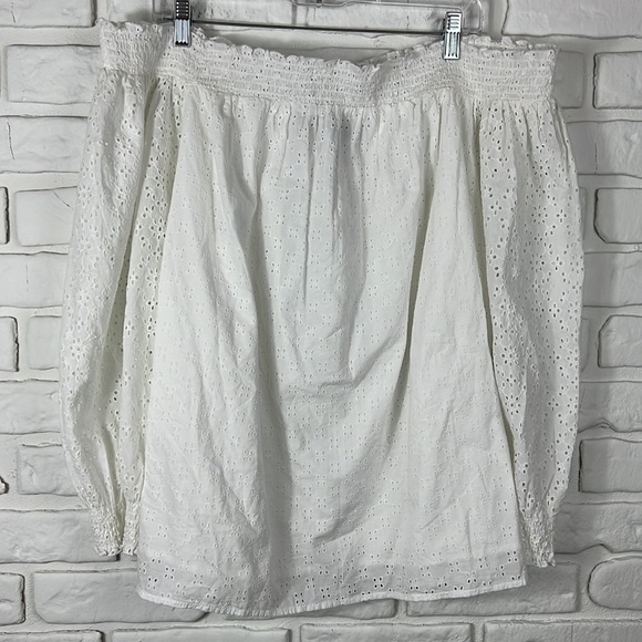 NWT Lane Bryant off the shoulder top size 22/24 (lined w/cotton cloth) - Picture 3 of 9